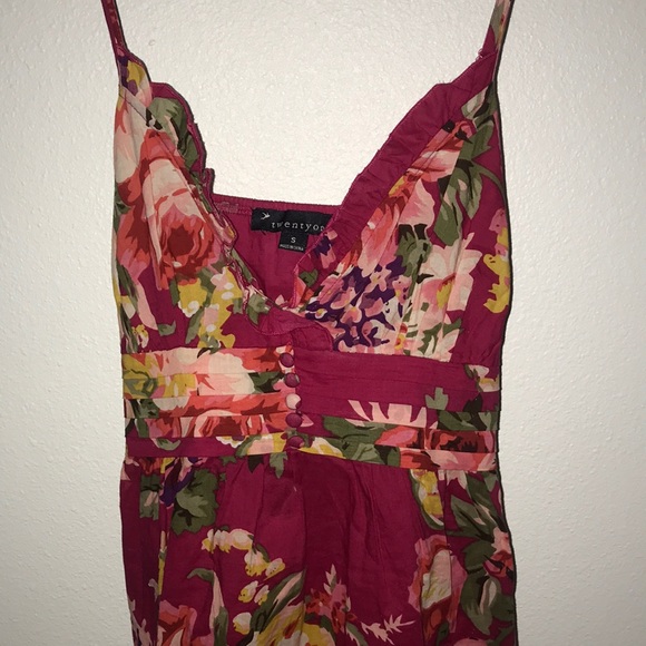 DRESSY TOP - Picture 2 of 3